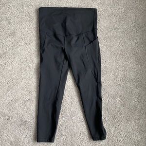 GapFit Blackout 7/8 Full Panel Maternity Leggings